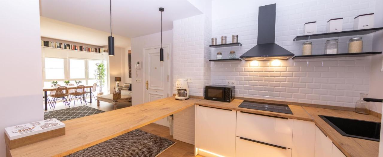 Bilbao Henao Park De Bilbao Suites, En Pleno Centro Con Garaje Directo ภายนอก รูปภาพ